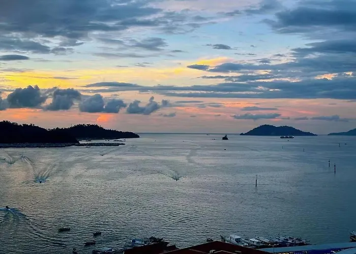 Seaview Studio Apartment At Kota Kinabalu City Centre